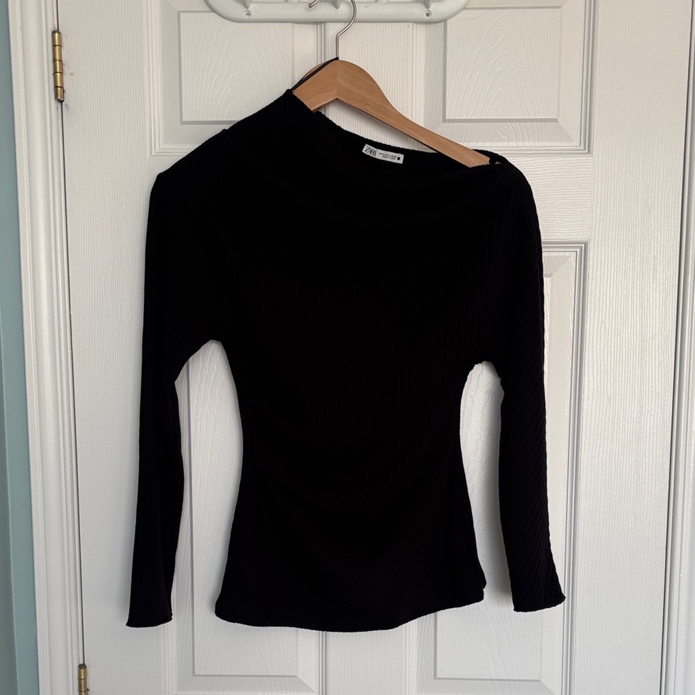 Zara asymmetric ribbed shirt
